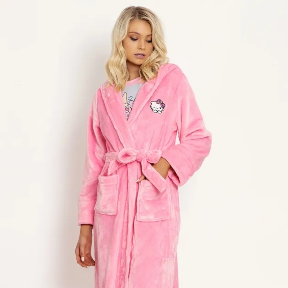 HELLO KITTY HARAJUKU HOODED ROBE